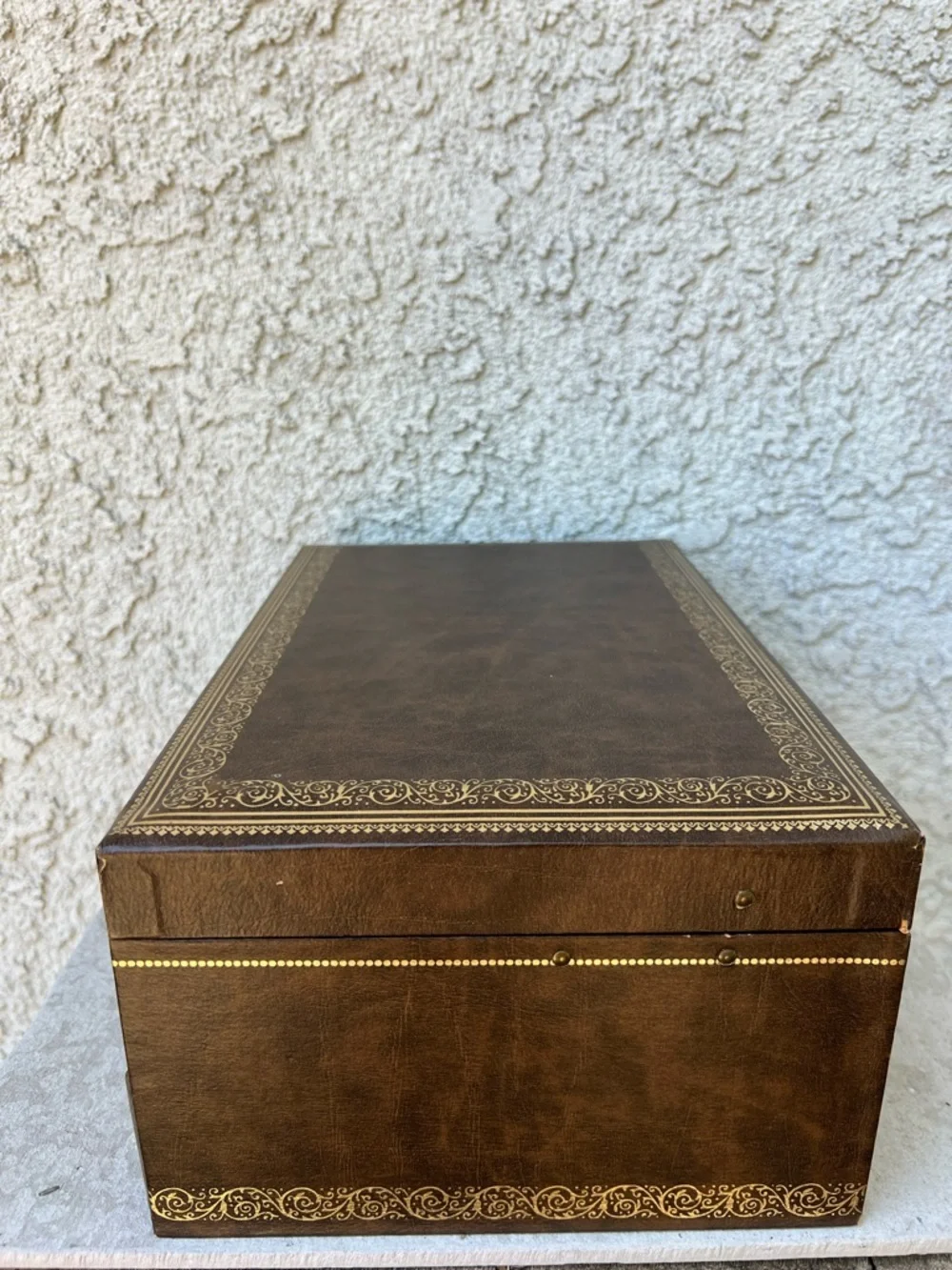 Vintage Mele Classic Brown Jewelry Box Storage Organizer Filigree Gold Accents - Picture 9 of 10